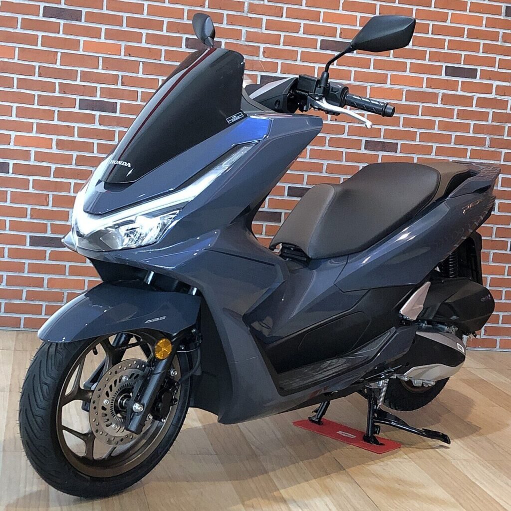 2025 Honda PCX 160 Roadsync Type