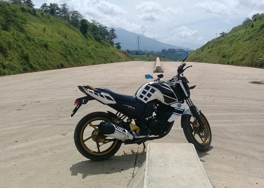 Yamaha-byson-buche